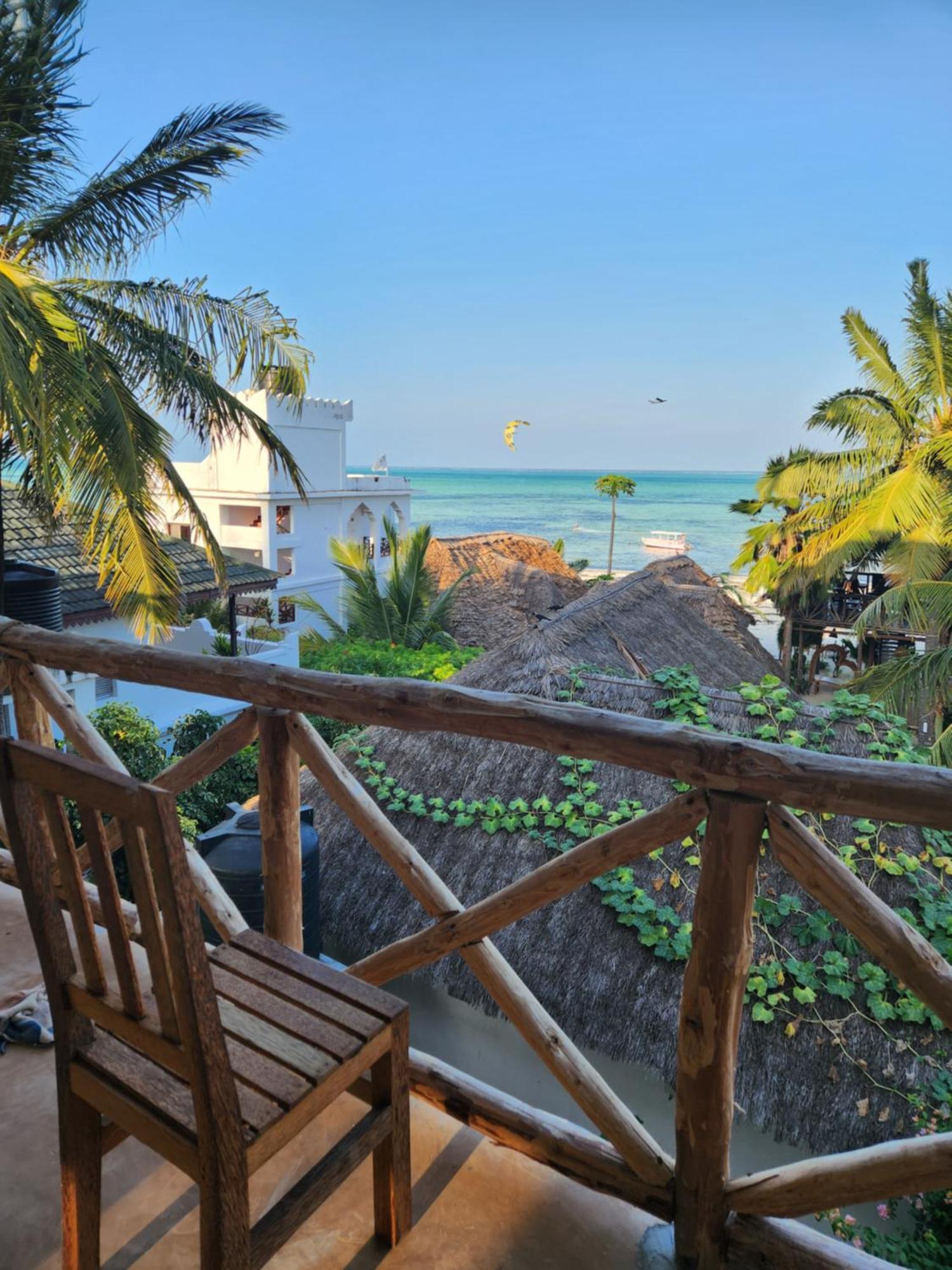 Two Palms Hotel Jambiani  Exterior photo