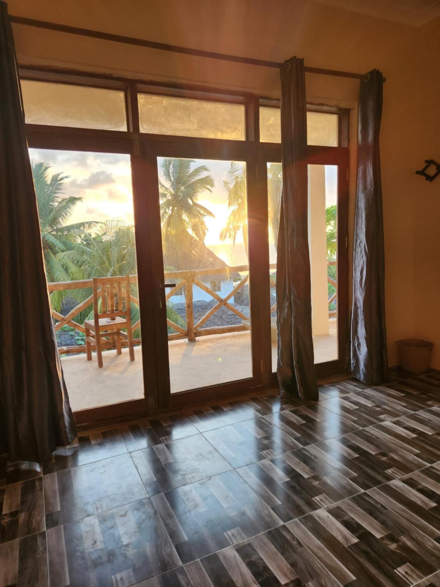 Two Palms Hotel Jambiani  Exterior photo